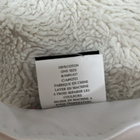 New “Playboy” Visor - Picture 5 of 5